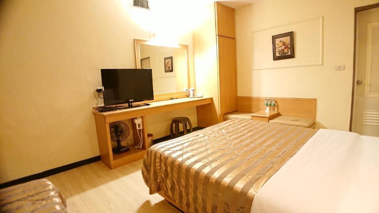 Yes Hotel Цзяи Экстерьер фото
