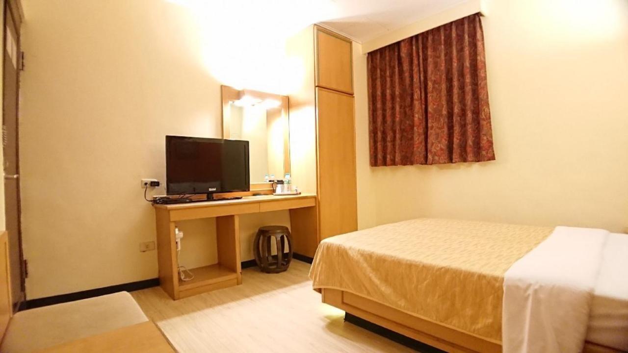 Yes Hotel Цзяи Экстерьер фото