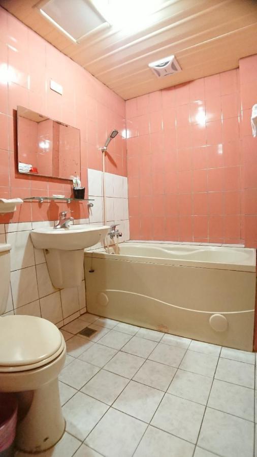 Yes Hotel Цзяи Экстерьер фото