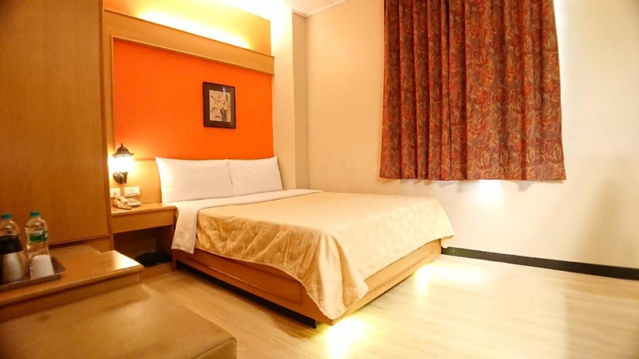 Yes Hotel Цзяи Экстерьер фото